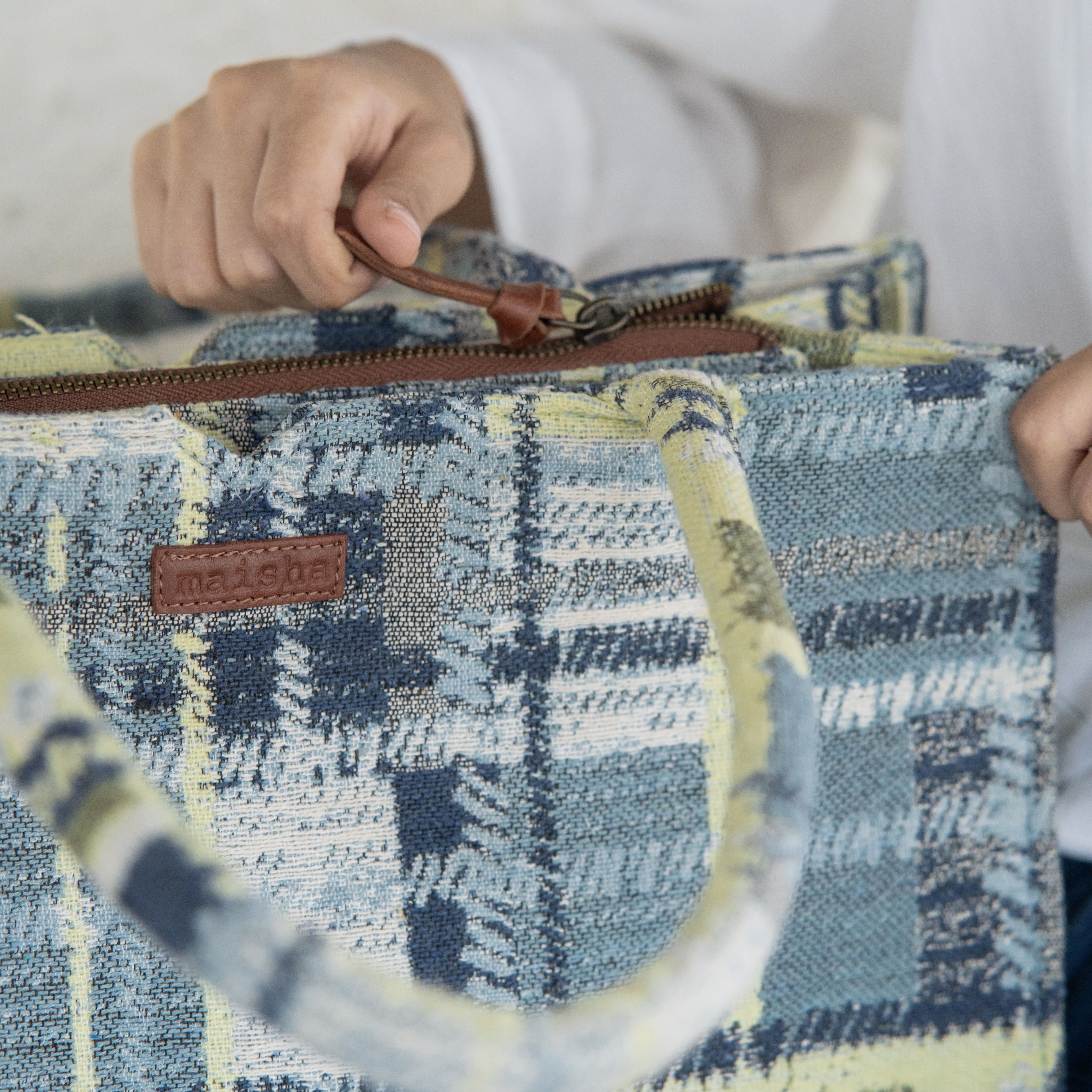 Denim Daze Box Bag